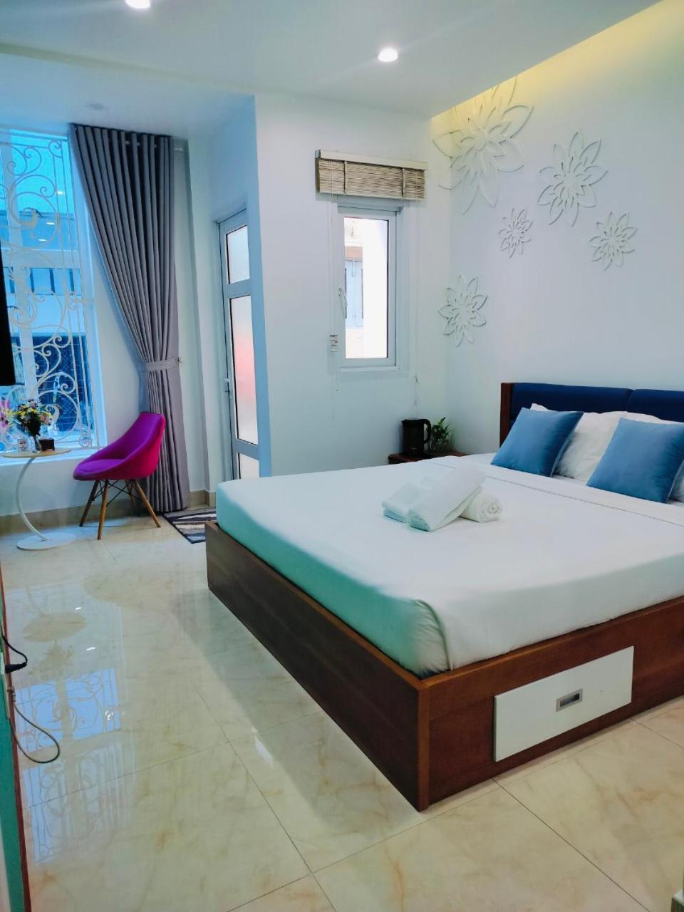 Adventure Hotel Хошимін Екстер'єр фото